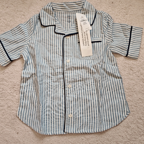 2/25 Gap Kids Pinstripe PJ Set - Picture 6 of 8
